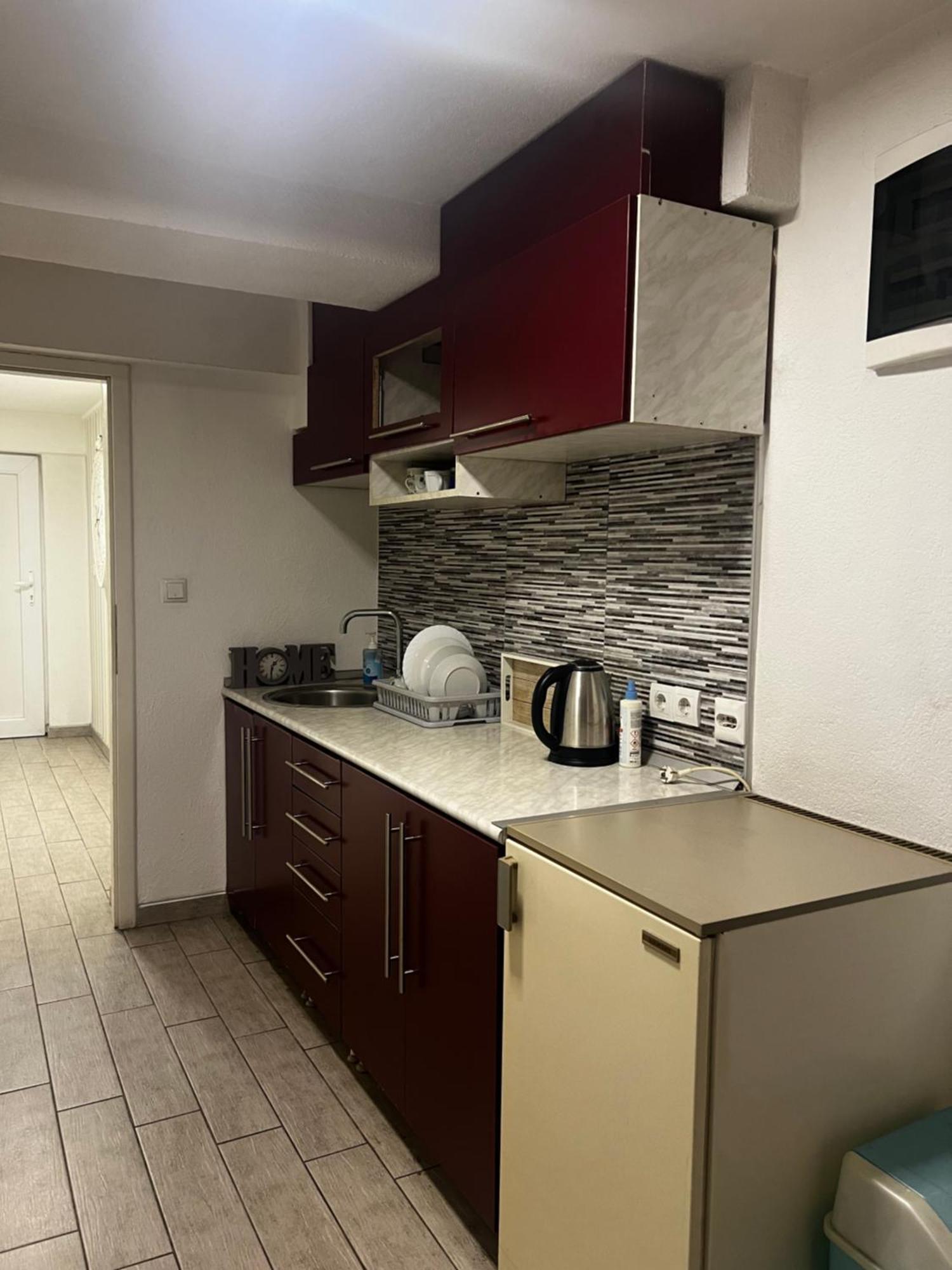 Hostel Тузла Экстерьер фото